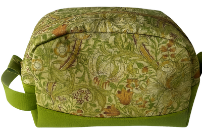 Arched Pouch - Distinctive Pets
